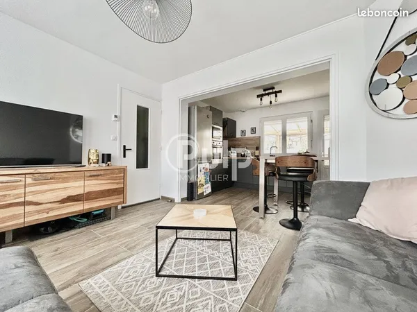 Maison 5 pièces 77 m² 