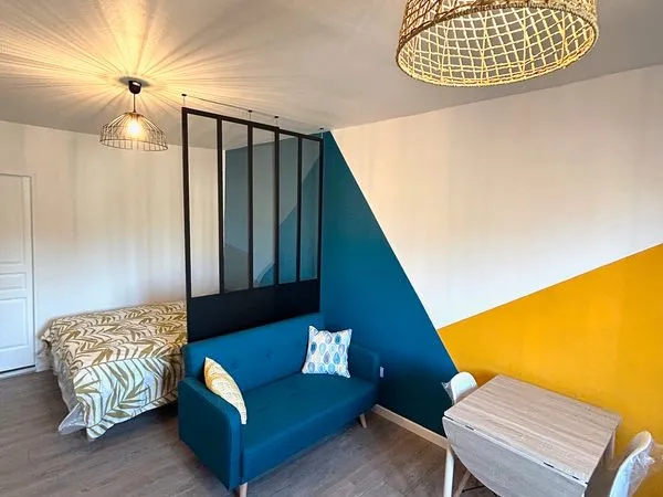 Studio meublé refait à neuf - Centre ville Briare 