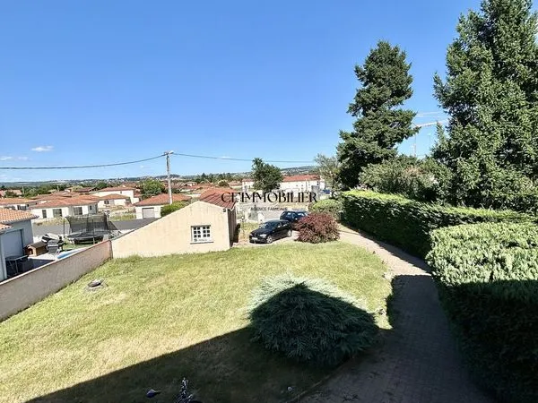 Propriété 4 pièces 109 m² 