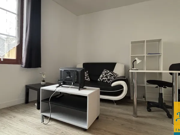 LIMOGES - HYPER CENTRE - STUDIO 