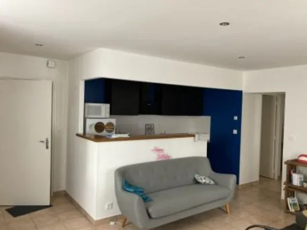 Loue appartement 51m² T3 pour colocation à La Roche-sur-Yon - Proximité Ices (5 min) 