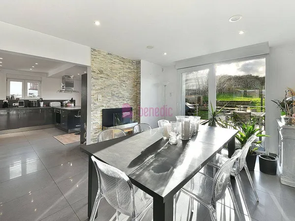 Maison 5 pièces 106 m² 