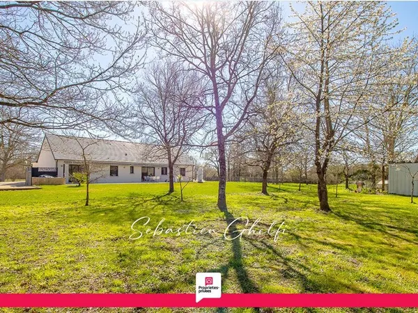 belle maison avec 3 chambres dont 1 suite-salle de sport-double garage 