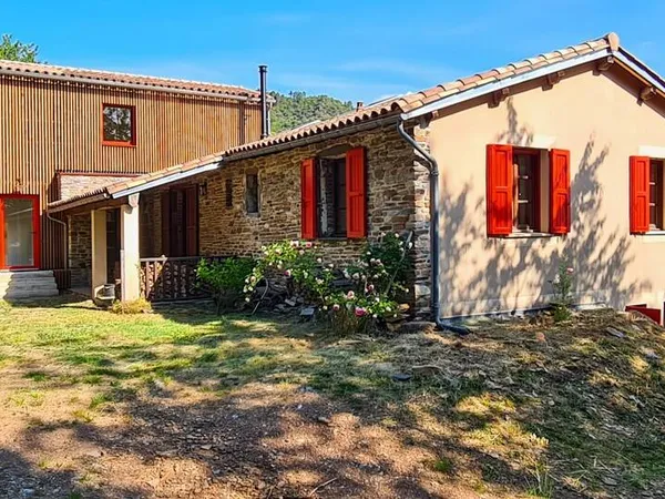 Maison 7 pièces 182 m² 