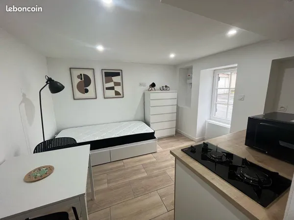 Location studio 275 HC - Villedieu sur Indre 