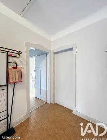Appartement 3 pièces 69 m² 