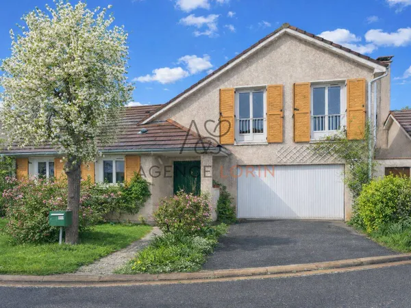 Maison 7 pièces 206 m² 