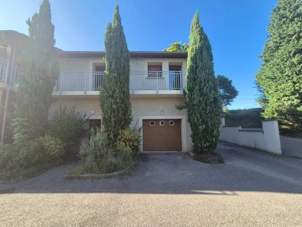 Maison 8 pièces 120 m² 