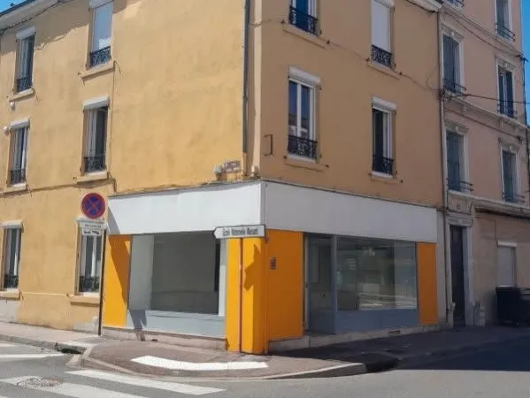 Immeuble 10 pièces 200 m² 