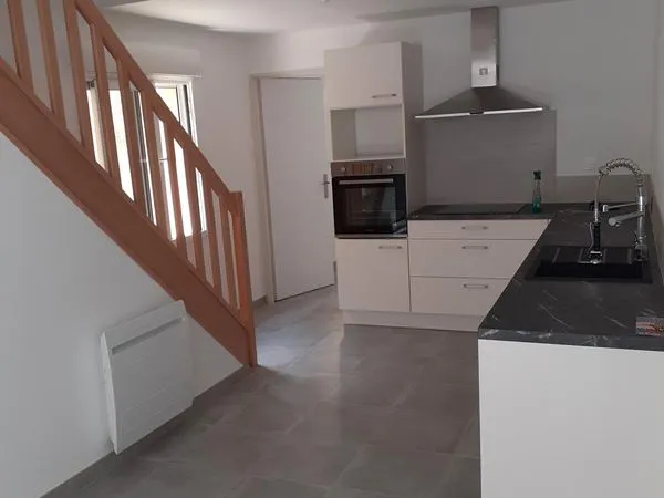 Location Maison de Bourg VAY 
