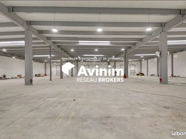 Local commercial 1481 m² 
