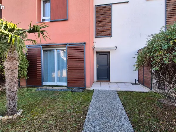 Maison Mions, proche centre 