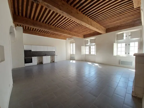 Appartement 3 pièces 105 m² 