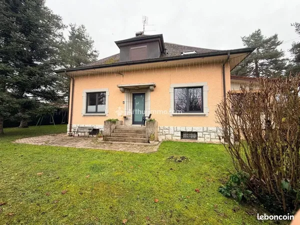 Maison 5 pièces 187 m² 