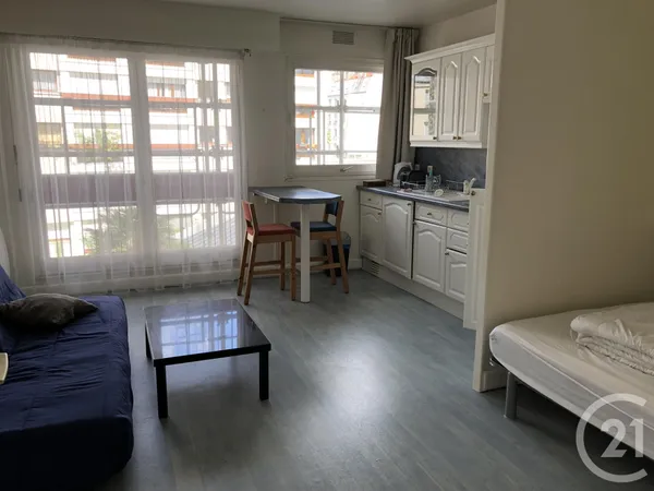 Appartement 1 pièce 27 m² 
