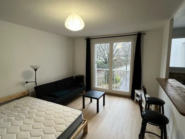 Studio meuble - Stade de France 