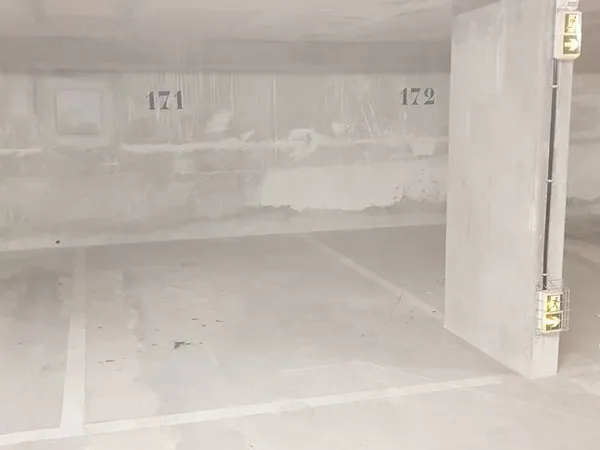 Vente Parking/garage/box 12 m² 