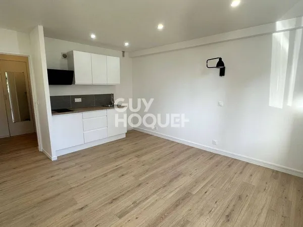 Studio 1 pièce 26 m² 