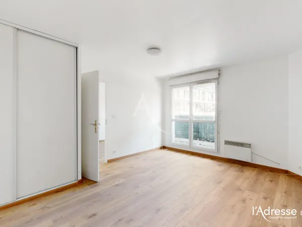 Appartement MASSY 2 pièces 44.43 m² 