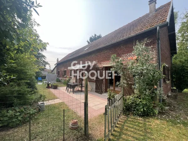 MAISON À VENDRE DE 5 PIÈCES DE 143,00 M² 