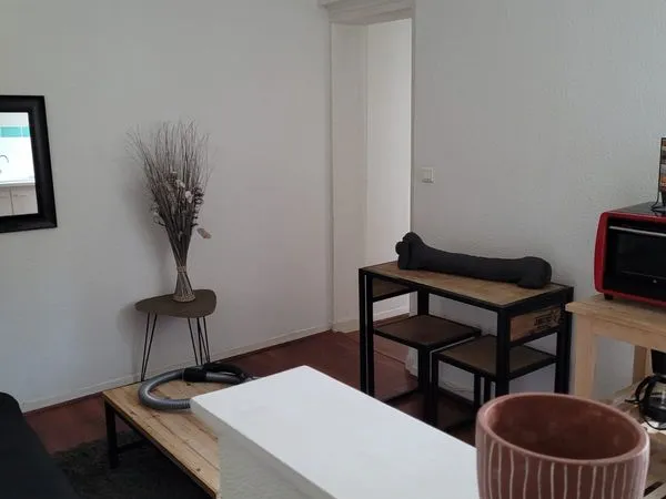 T2 - 28 m² - Quartier Victoire / centre Bordeaux - Disponible 1er janvier 