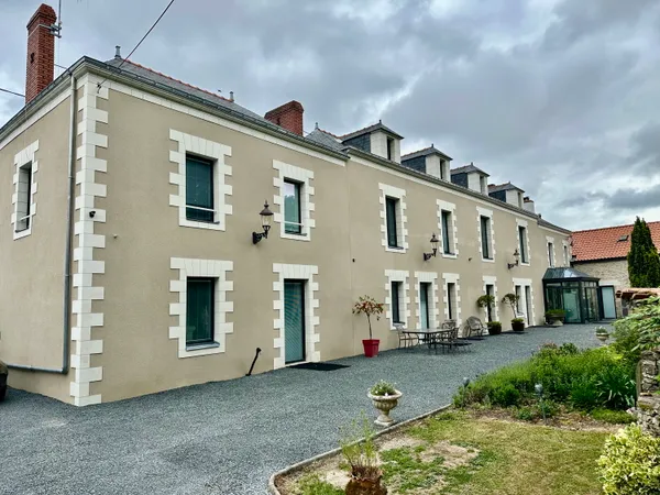 LOUE appartement meublé à la nuit, la semaine ou au mois 