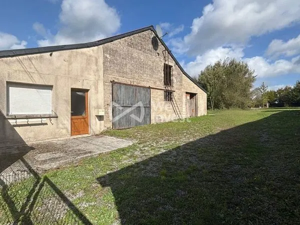 Local 130 m² La Bouteille 