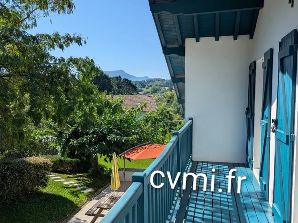vente maison - 8 pièce(s) 