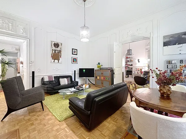Superbe appartement de caractère, 3 pièces 97 m², Montauban centre historique 