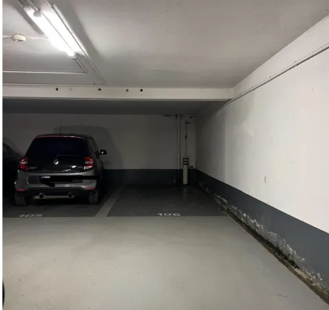 Parking 11 m² 