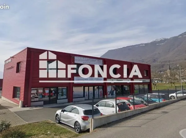 Local commercial 149 m² 