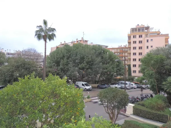 Appartement Location Roquebrune-Cap-Martin 1p 29m² 800€