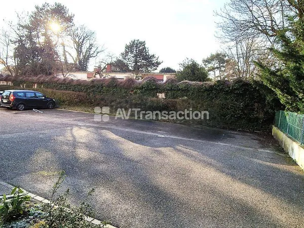 Parking 12 m² 