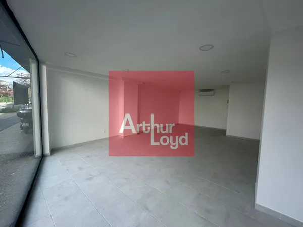 Local commercial 51 m² 