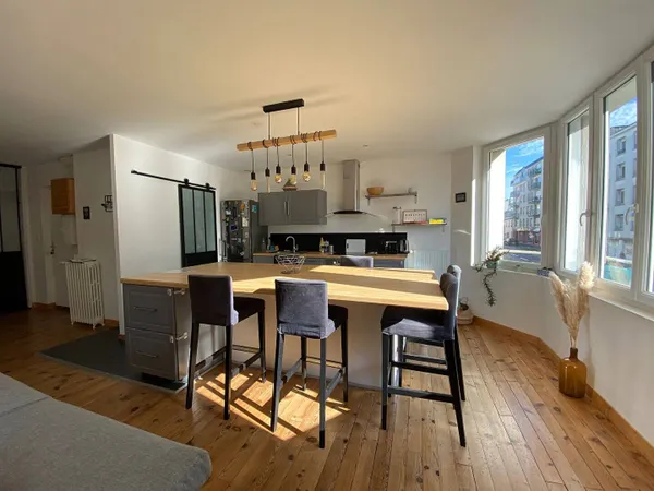 Appartement 4 pièces 95 m² 