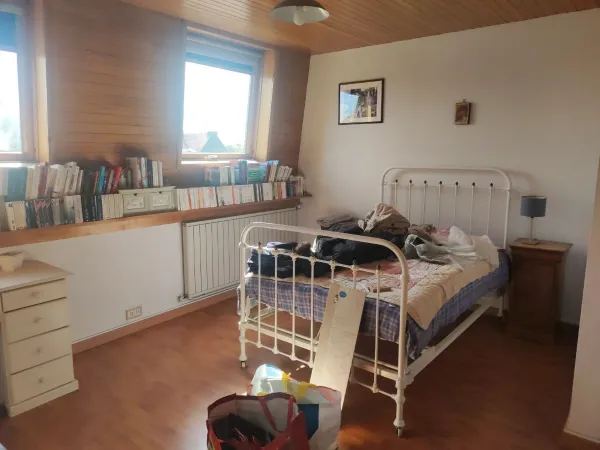 Loue chambre meublée 