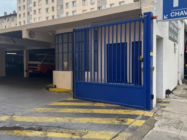 Parking - Garage Location Marseille 4e Arrondissement   100€