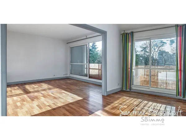 Appartement 6 pièces 108 m² 