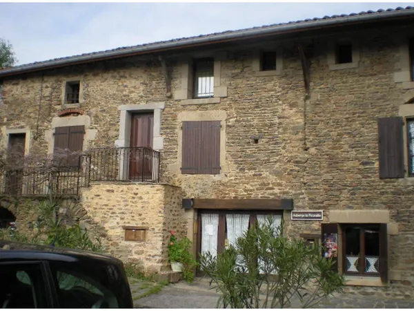Studio 1 pièce 29 m² 