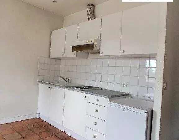 Studio 1 pièce 33 m² 