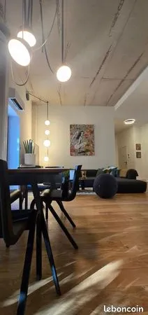 Loft 3 pièces 76 m² 