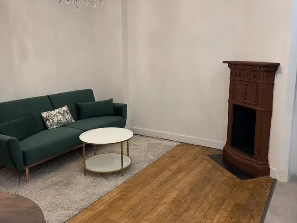 2 pièces meublé de charme - 31,21 m² - Calme sur cour - Ascenseur 