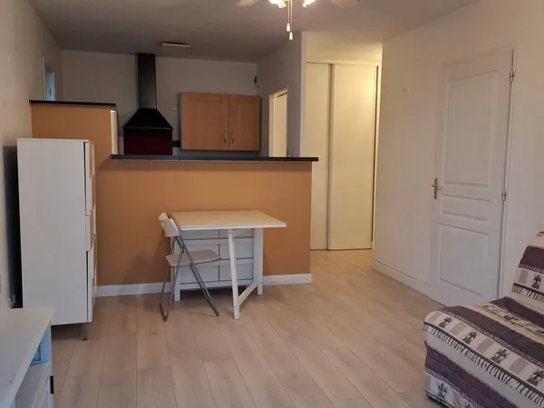 Appartement . 2 pièces . 38m2 