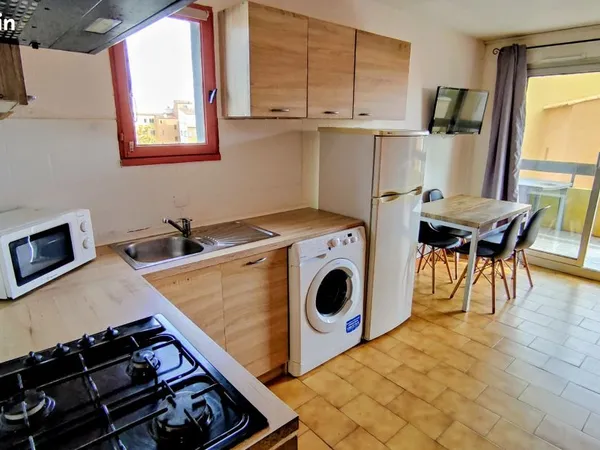 LE CAP D'AGDE: Île des pêcheurs: STUDIO CABINE, loggia, Piscine, Ascenseur 