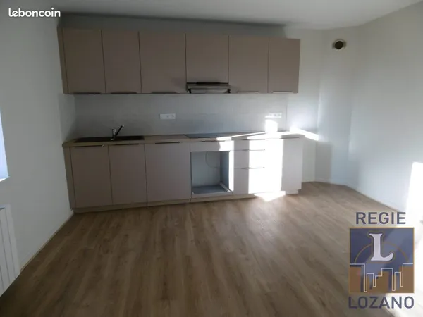 Triplex 3 pièces 65 m² 