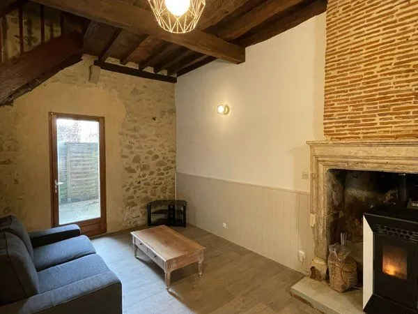 Maison de ville meublée - 65m2 Rions Bourg 