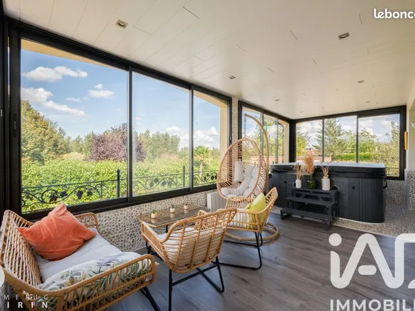Maison 6 pièces 178 m² 