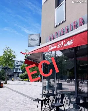 Local commercial 160 m² 