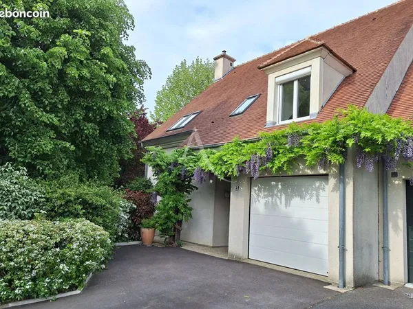 Maison 6 pièces 117 m² 