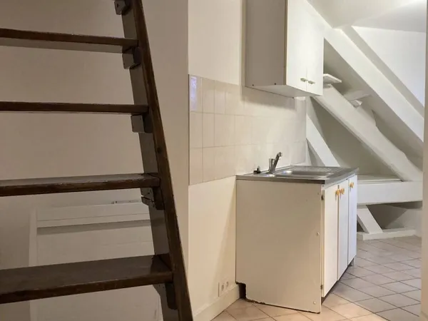 Appartement 1 pièce 18 m² 